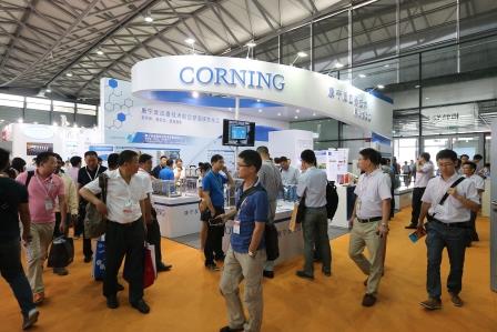 Corningչ_F